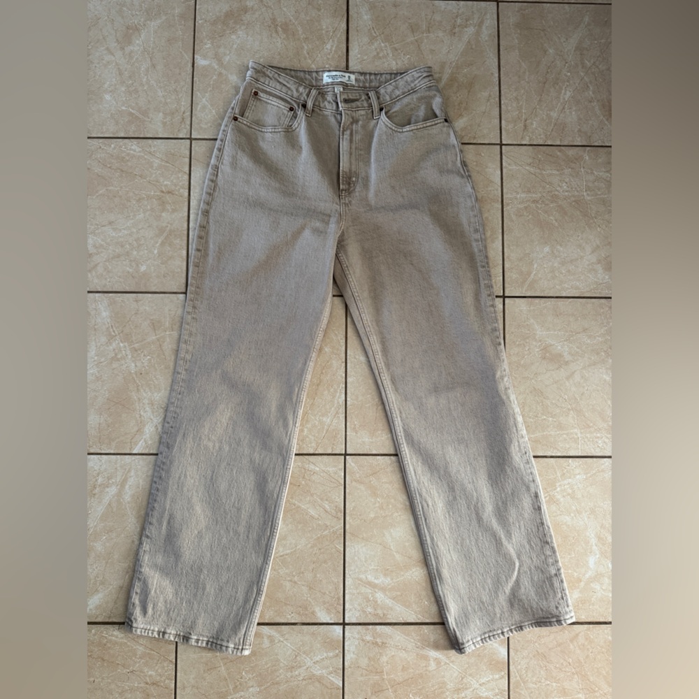 Abercrombie & Fitch High Rise Jeans